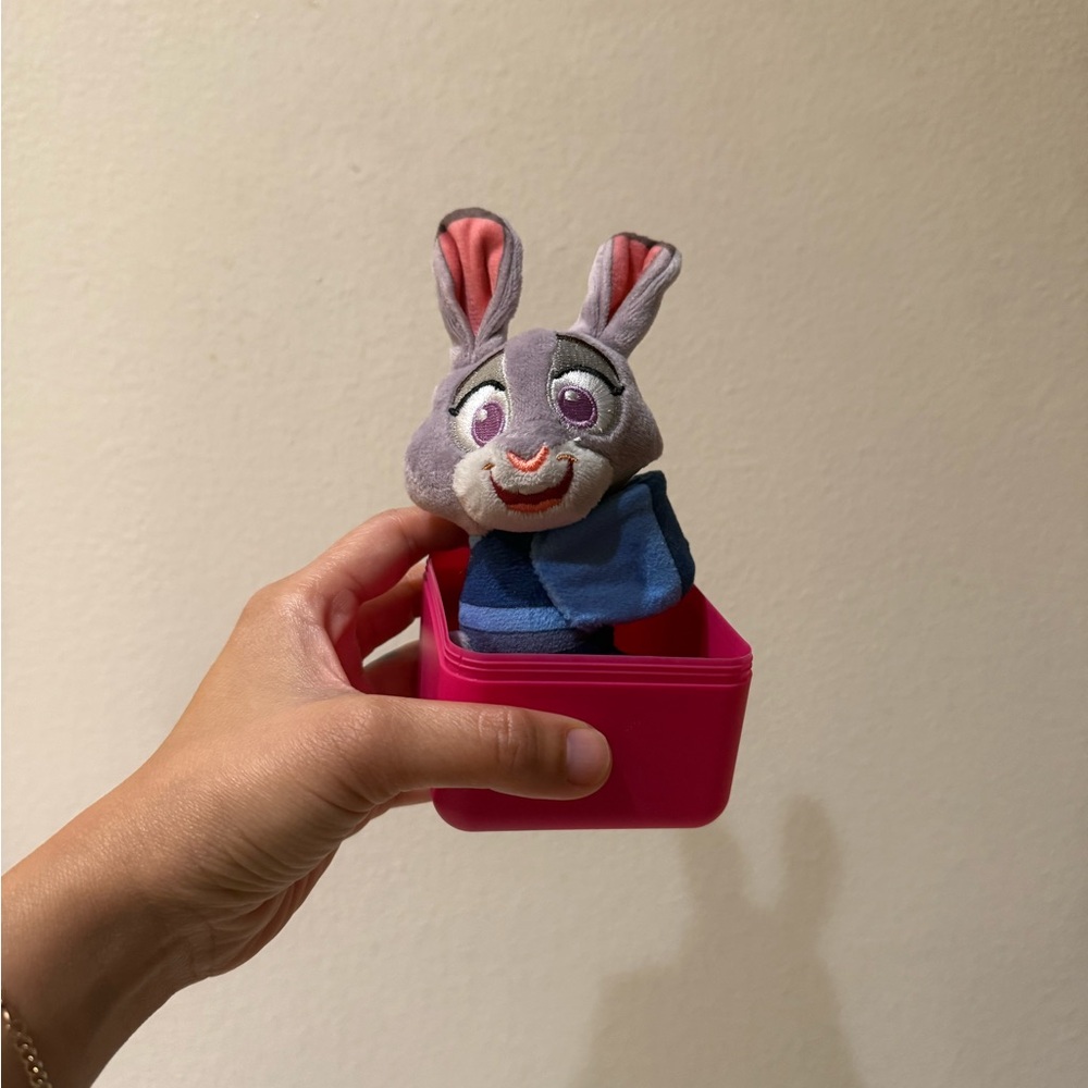 Series 5 Cutie Cuffs - Judy Hopps